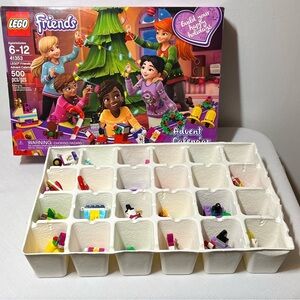LEGO Friends Holiday Advent Calendar Building Set